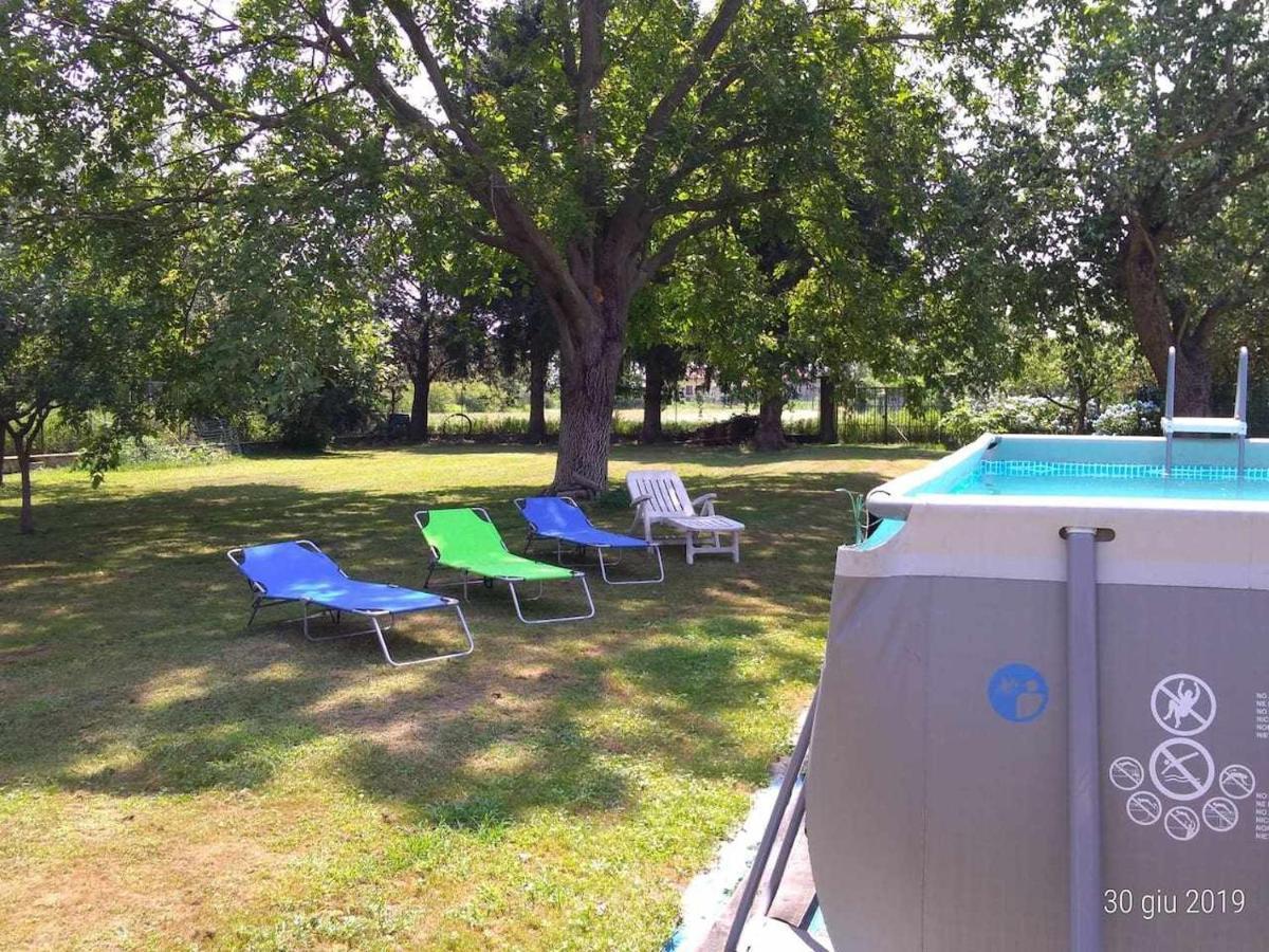 Bed and Breakfast BeB Infamiglia Cascinette Esterno foto