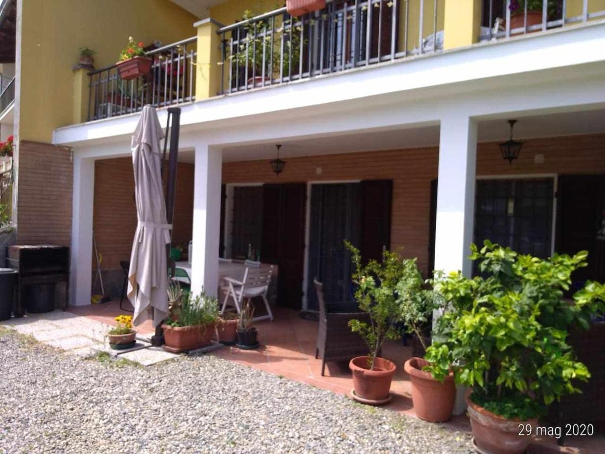 Bed and Breakfast BeB Infamiglia Cascinette Esterno foto